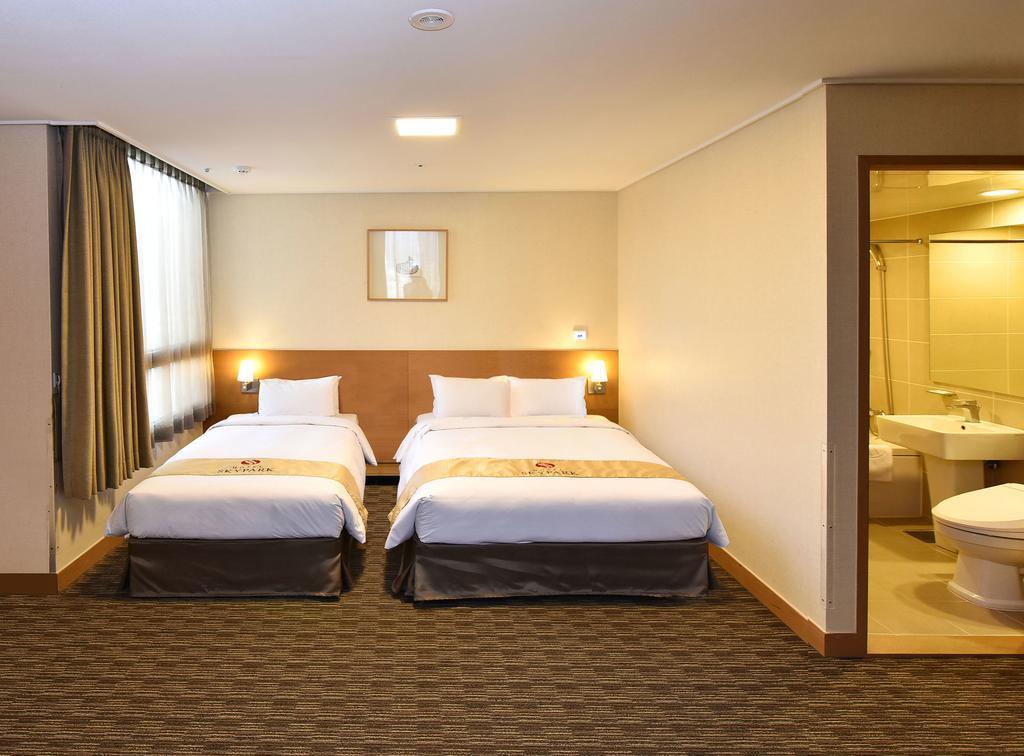 סיאול Hotel Skypark Central Myeongdong מראה חיצוני תמונה